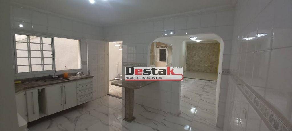 Sobrado à venda com 4 quartos, 180m² - Foto 27