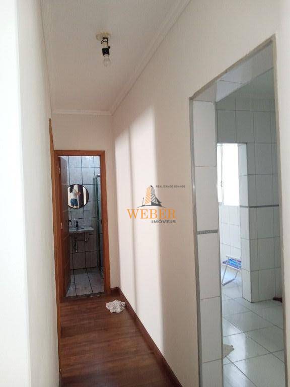 Apartamento para alugar com 2 quartos, 65m² - Foto 4