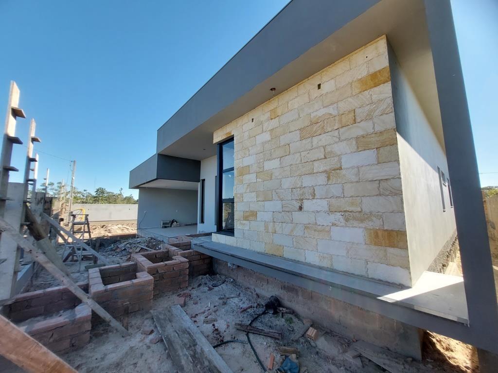 Casa à venda com 3 quartos, 187m² - Foto 7