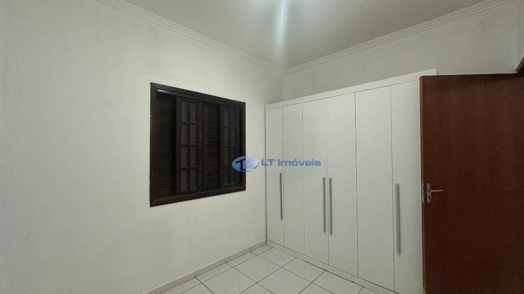 Casa à venda com 3 quartos, 125m² - Foto 24