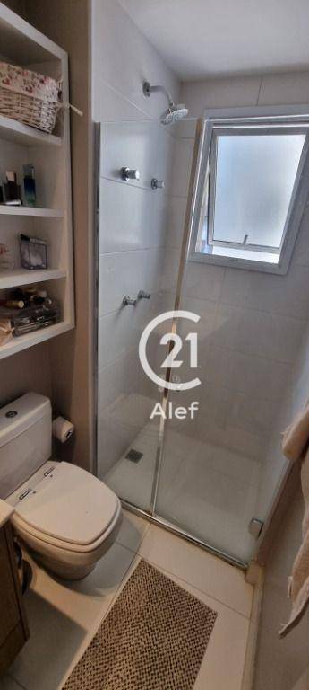 Apartamento à venda com 2 quartos, 79m² - Foto 16