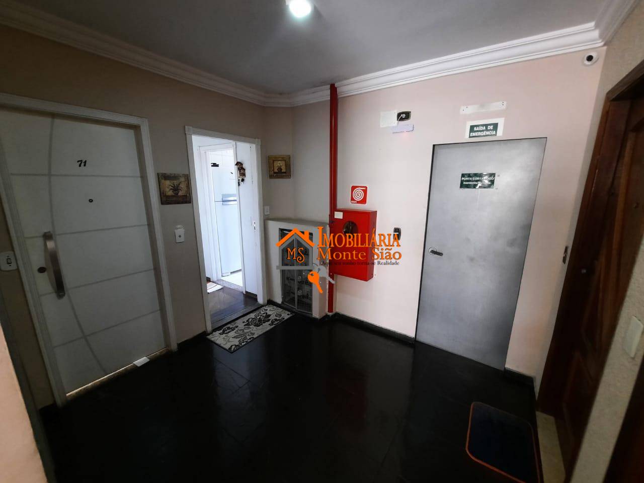 Apartamento à venda com 2 quartos, 61m² - Foto 37