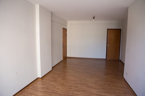 Apartamento à venda com 3 quartos, 133m² - Foto 4