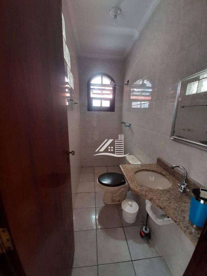 Sobrado à venda com 3 quartos, 231m² - Foto 32