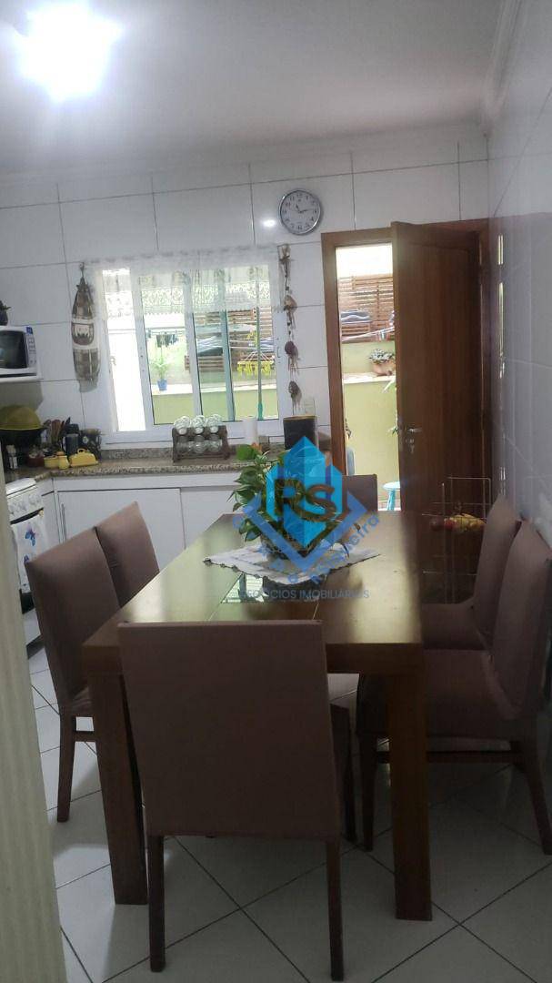 Sobrado à venda com 3 quartos, 114m² - Foto 1