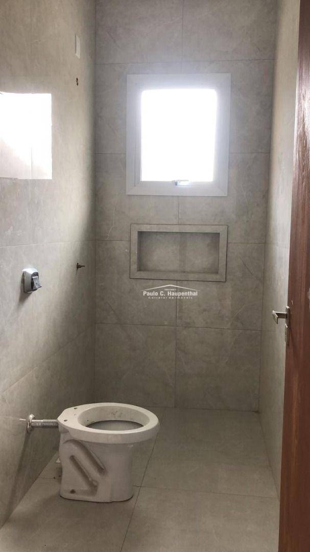 Casa à venda com 3 quartos, 135m² - Foto 14
