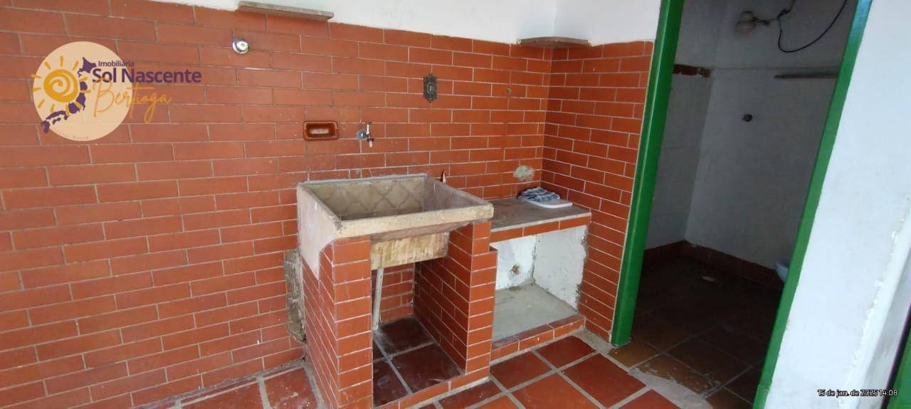 Casa para alugar com 4 quartos, 165m² - Foto 17