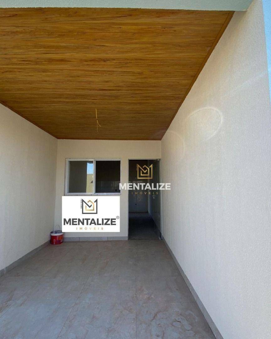 Casa à venda com 2 quartos, 54m² - Foto 4