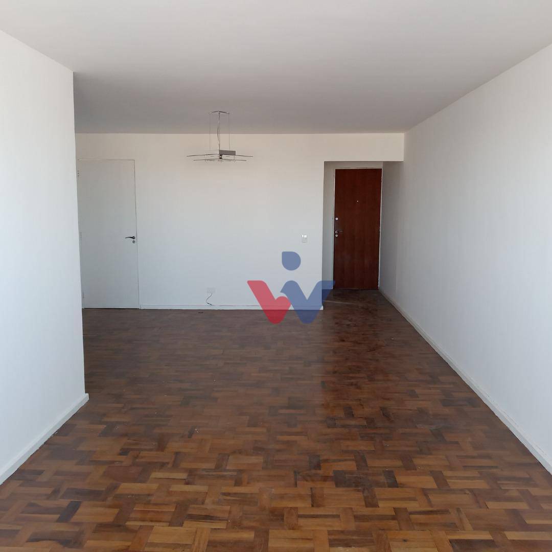 Apartamento à venda com 3 quartos, 110m² - Foto 1