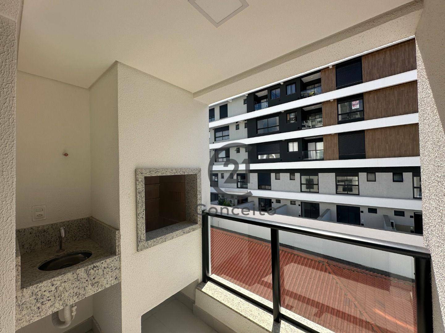 Apartamento à venda com 2 quartos, 63m² - Foto 1