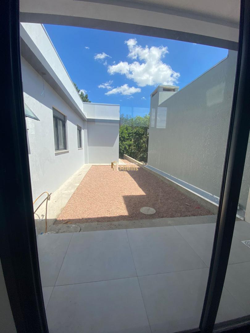 Casa à venda com 3 quartos, 94m² - Foto 8