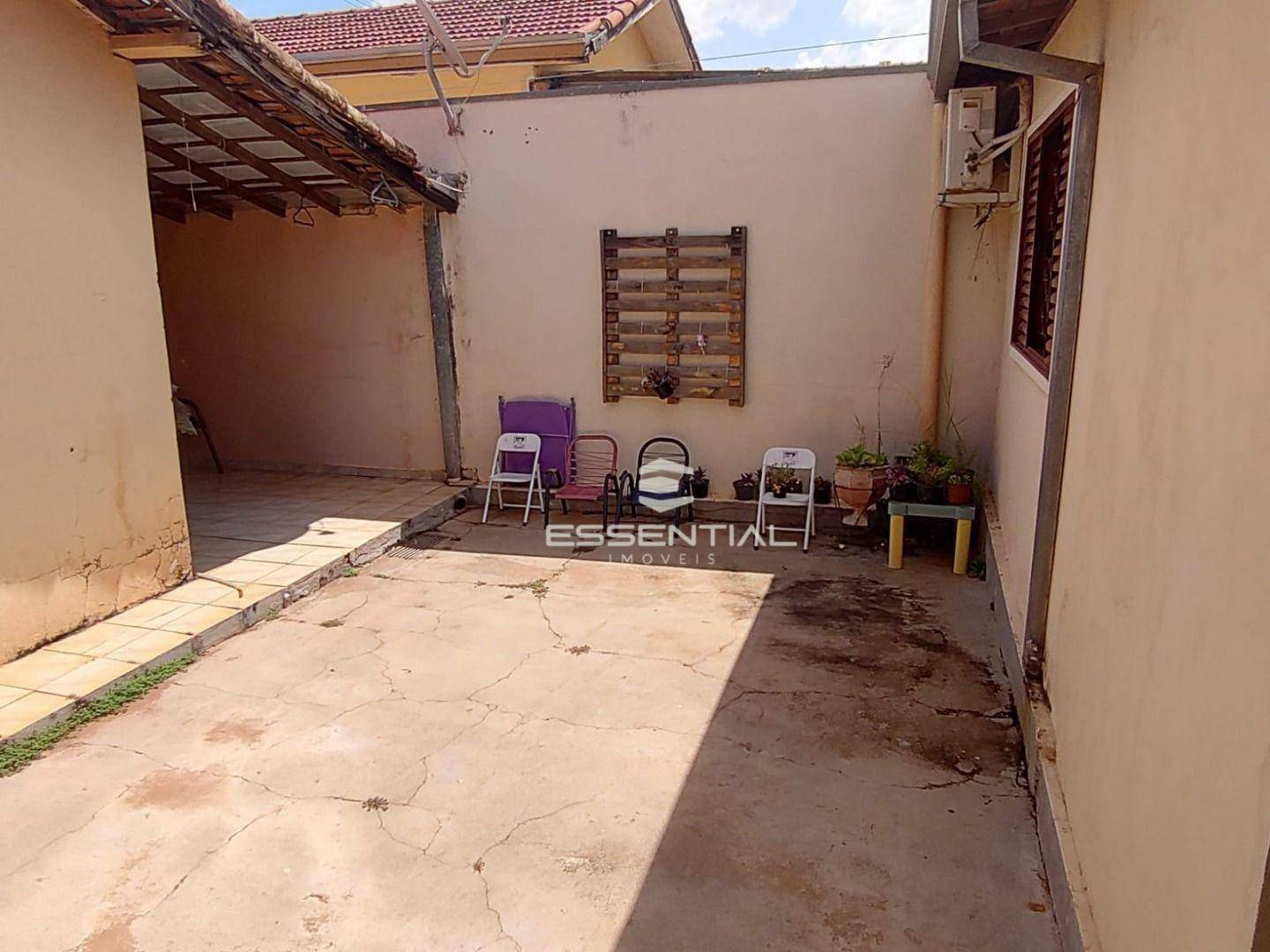 Casa à venda com 4 quartos, 170m² - Foto 16