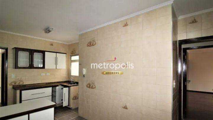 Apartamento à venda com 3 quartos, 222m² - Foto 9