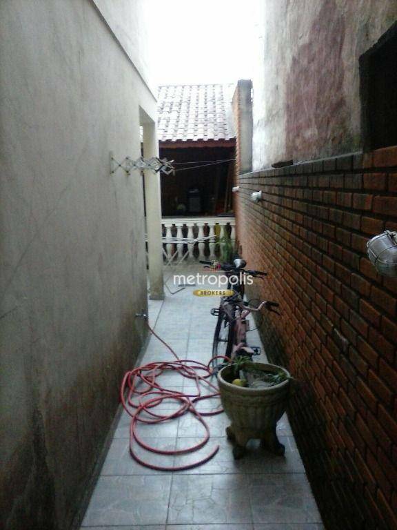 Sobrado à venda com 3 quartos, 235m² - Foto 22