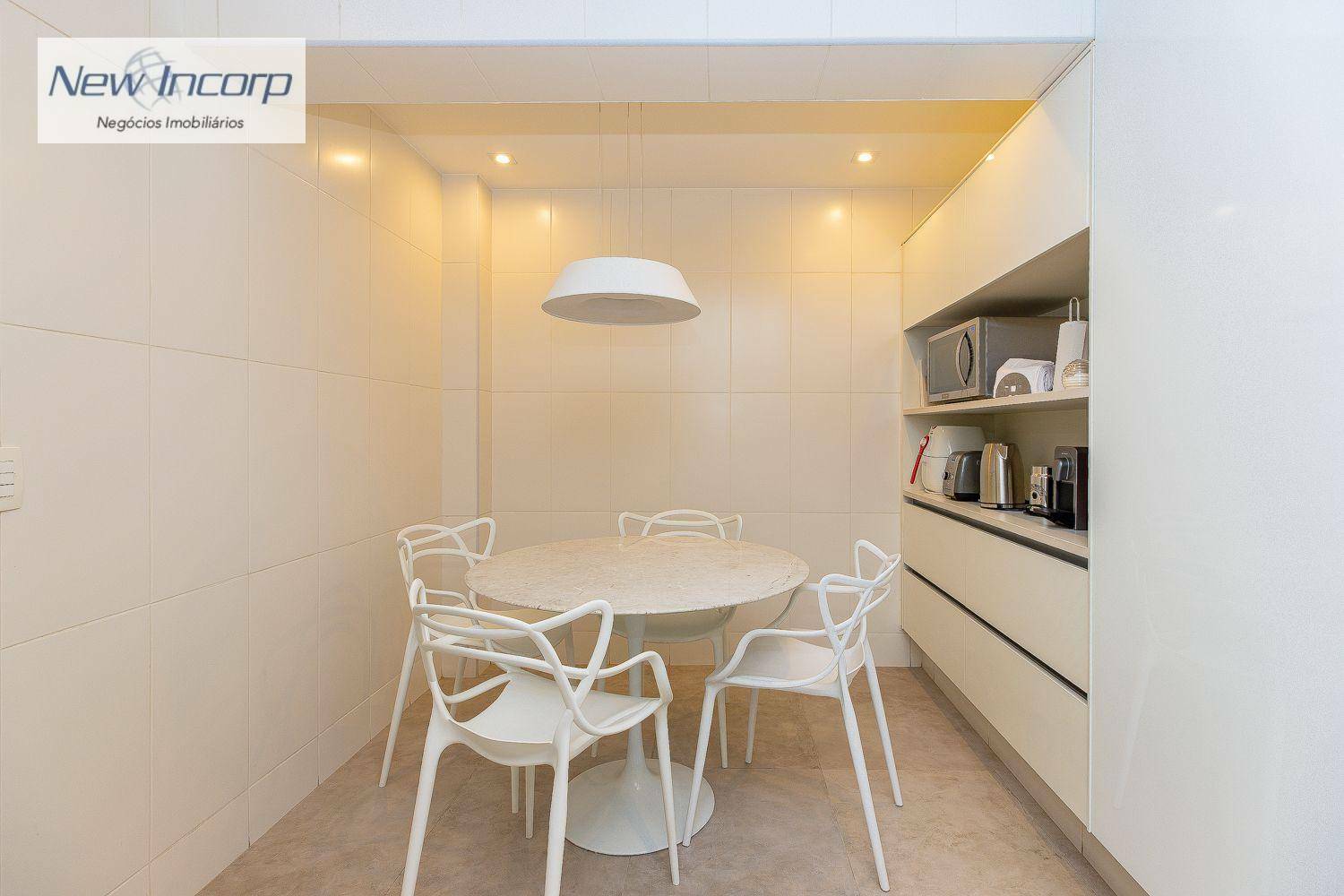 Apartamento à venda com 3 quartos, 204m² - Foto 13