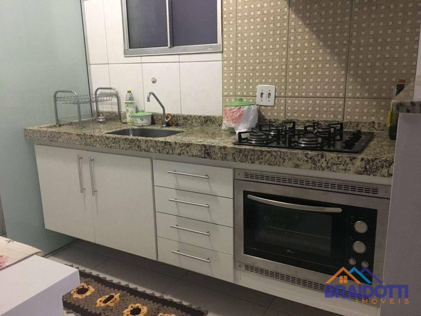 Apartamento à venda com 2 quartos, 47m² - Foto 4