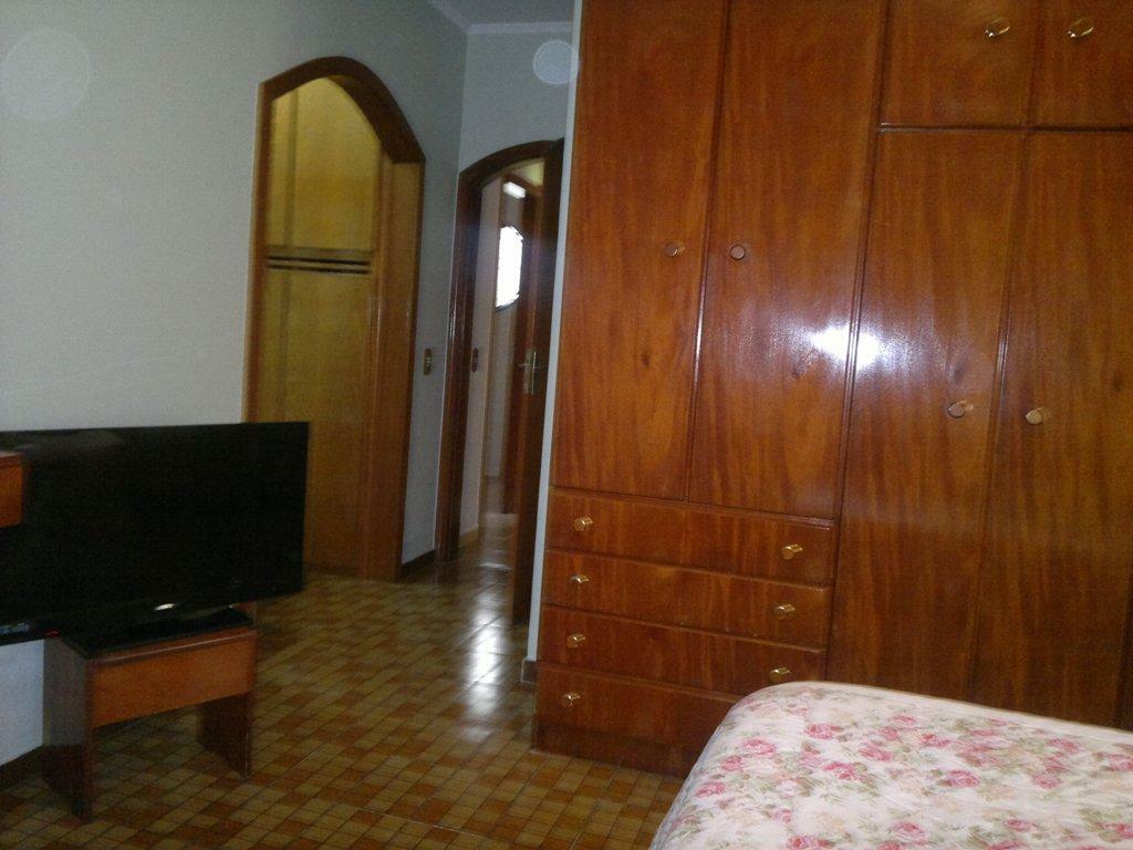 Casa à venda com 3 quartos, 200m² - Foto 16