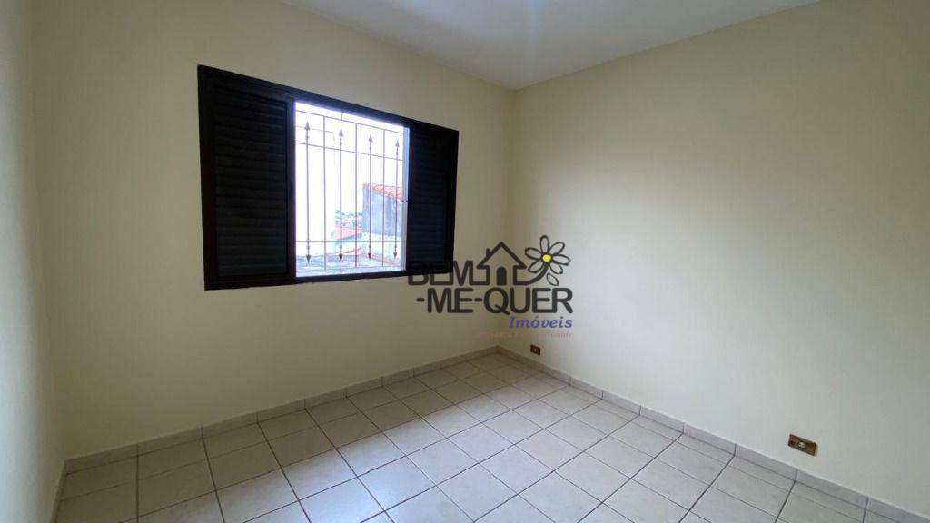 Sobrado à venda com 3 quartos, 200m² - Foto 12