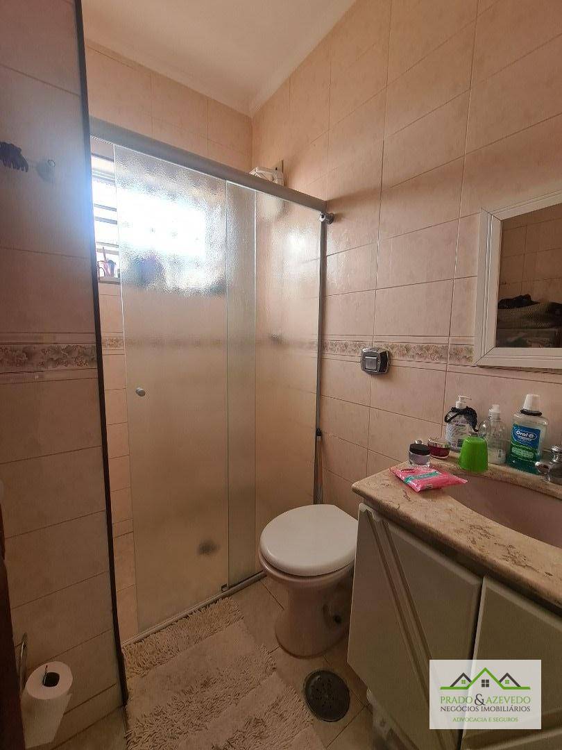 Casa à venda com 3 quartos, 128m² - Foto 11