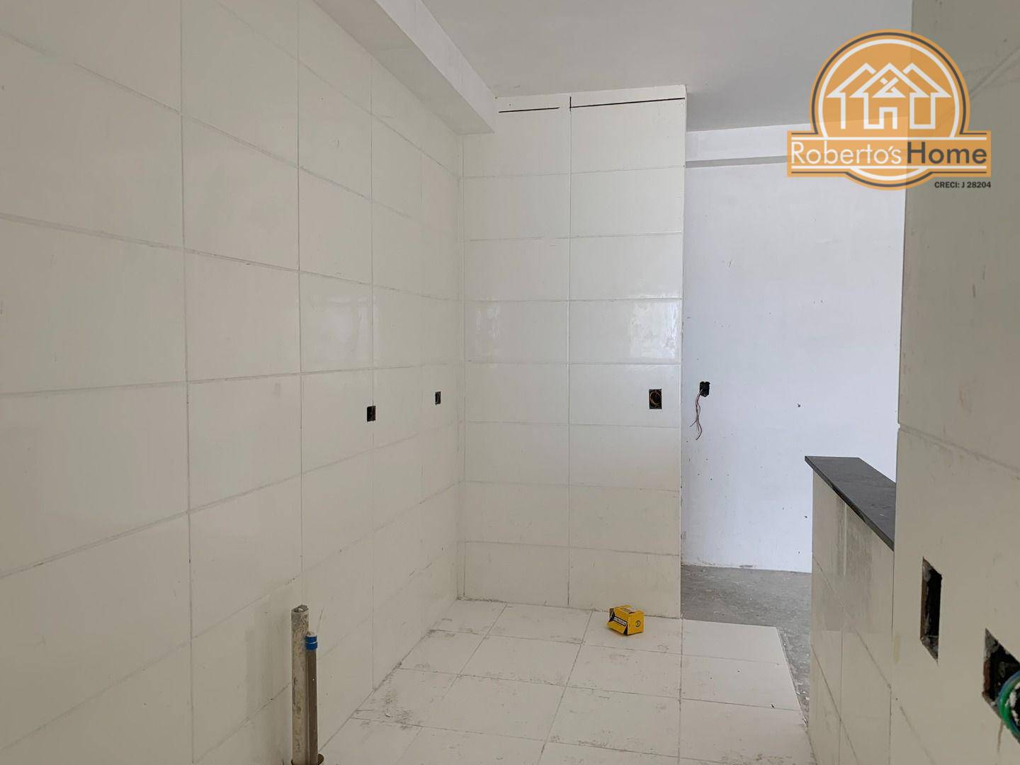 Apartamento à venda com 2 quartos, 75m² - Foto 11