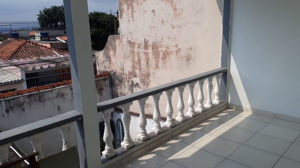 Sobrado à venda com 3 quartos, 120m² - Foto 17