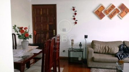 Apartamento à venda com 2 quartos, 77m² - Foto 1