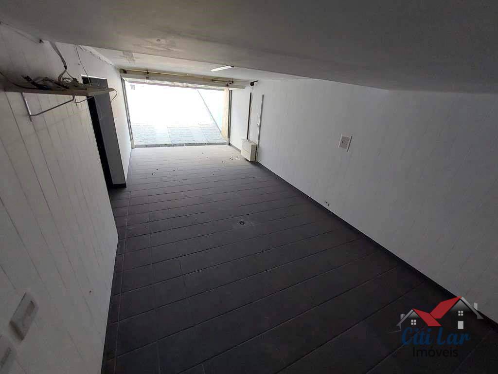 Sobrado à venda e aluguel com 3 quartos, 250m² - Foto 24