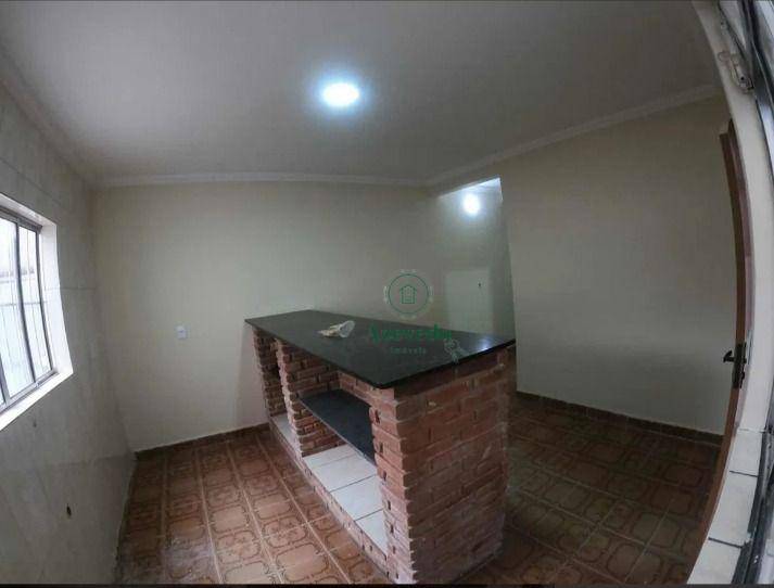 Sobrado à venda com 4 quartos, 95m² - Foto 12