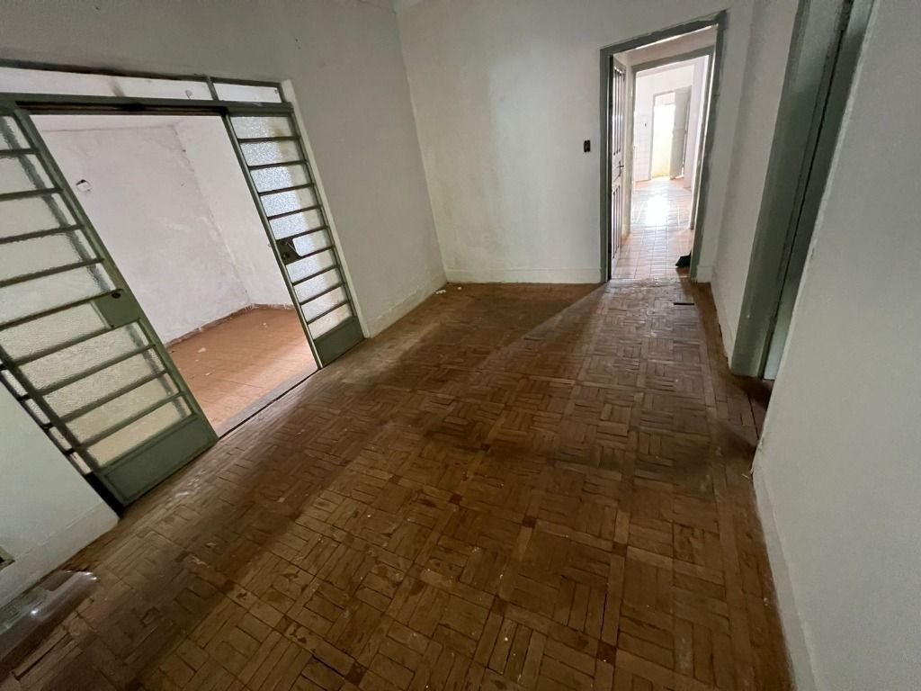 Casa à venda com 3 quartos, 200m² - Foto 16