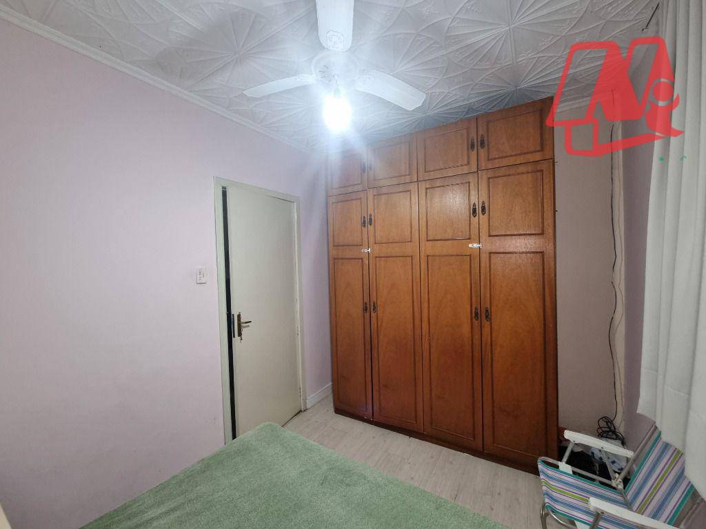 Casa à venda com 5 quartos, 244m² - Foto 15