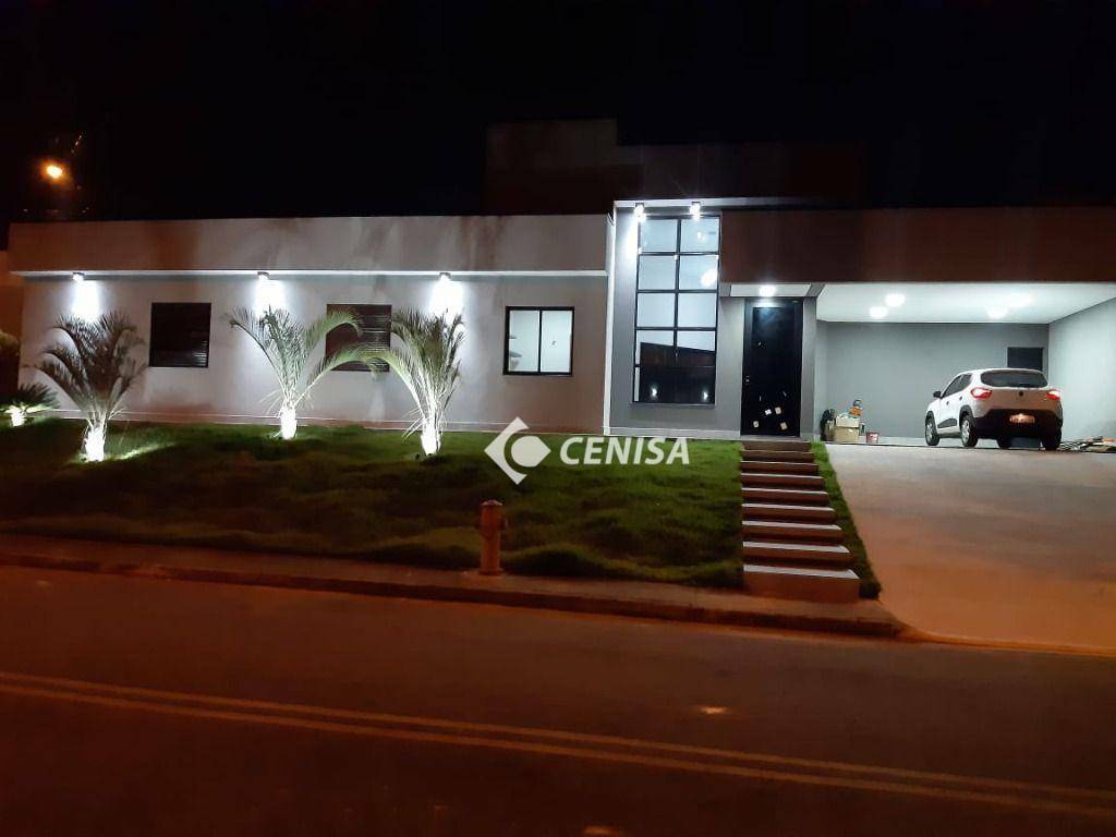 Casa de Condomínio à venda com 3 quartos, 190m² - Foto 1