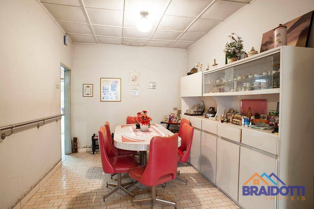 Casa à venda com 2 quartos, 80m² - Foto 5