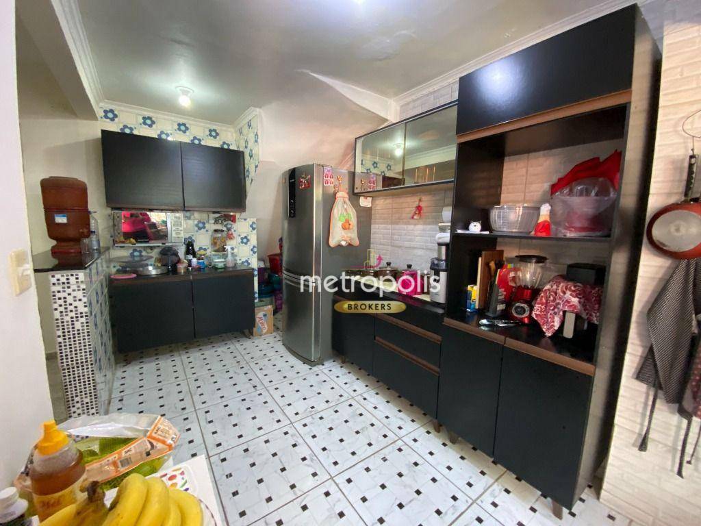 Sobrado à venda com 2 quartos, 110m² - Foto 13