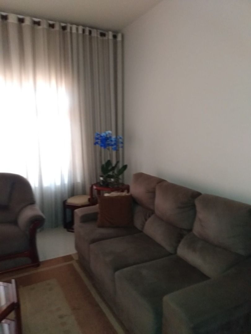 Casa à venda com 3 quartos, 180m² - Foto 16