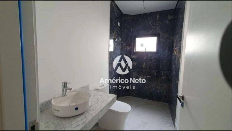 Sobrado à venda com 3 quartos, 220m² - Foto 24