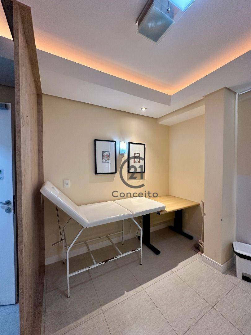 Apartamento para alugar com 2 quartos, 110m² - Foto 24