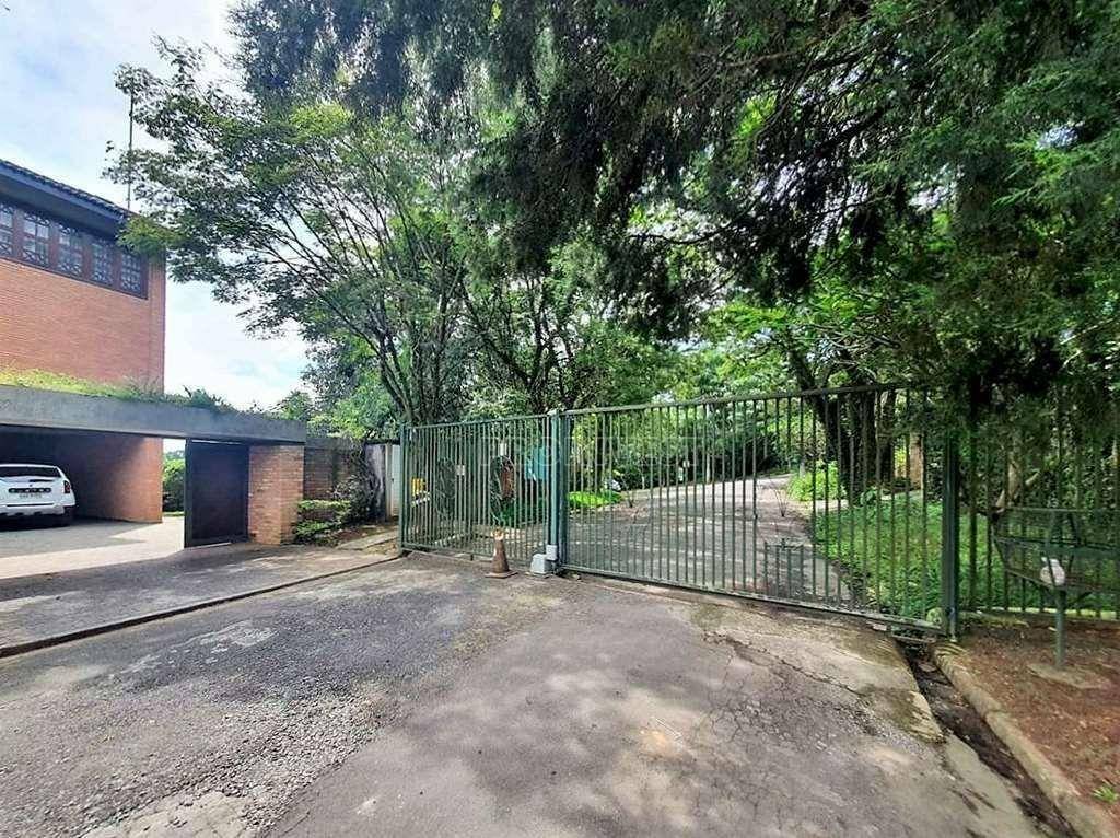 Casa de Condomínio à venda e aluguel com 5 quartos, 850m² - Foto 57