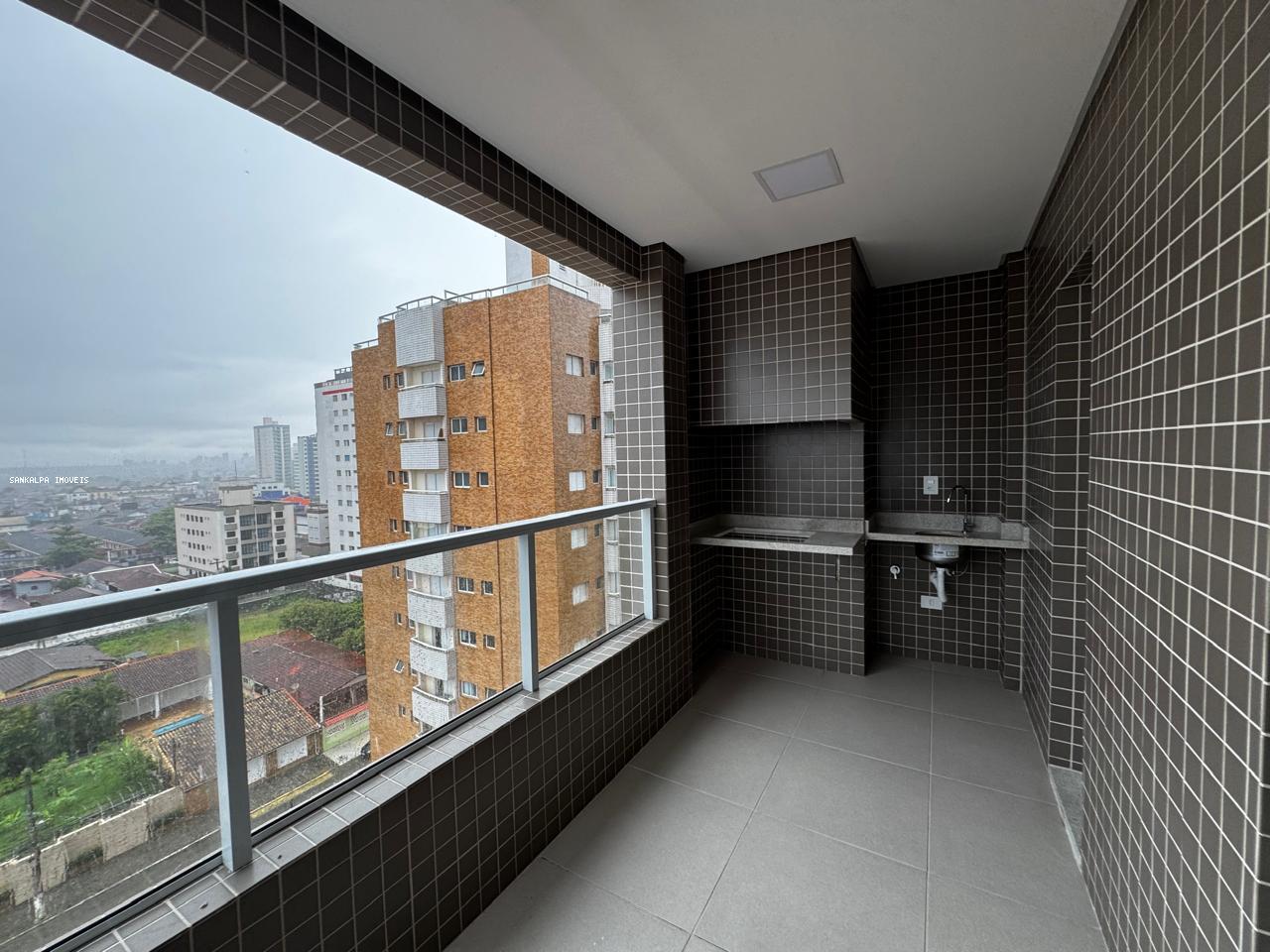 Apartamento à venda com 2 quartos, 66m² - Foto 2