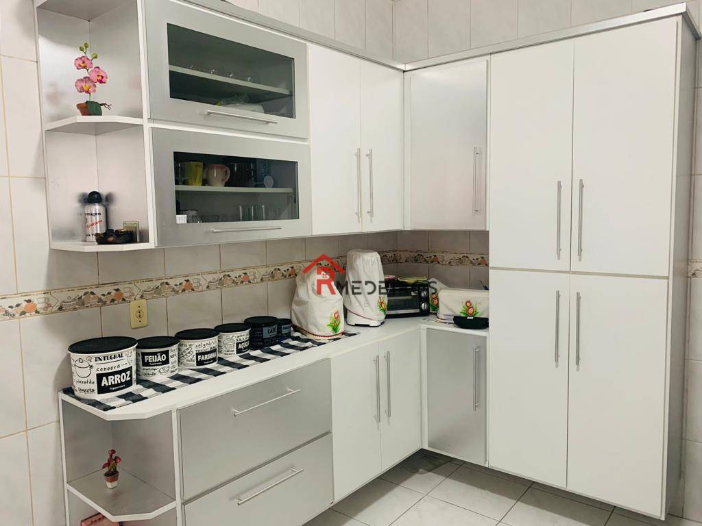 Sobrado à venda com 3 quartos, 220m² - Foto 12