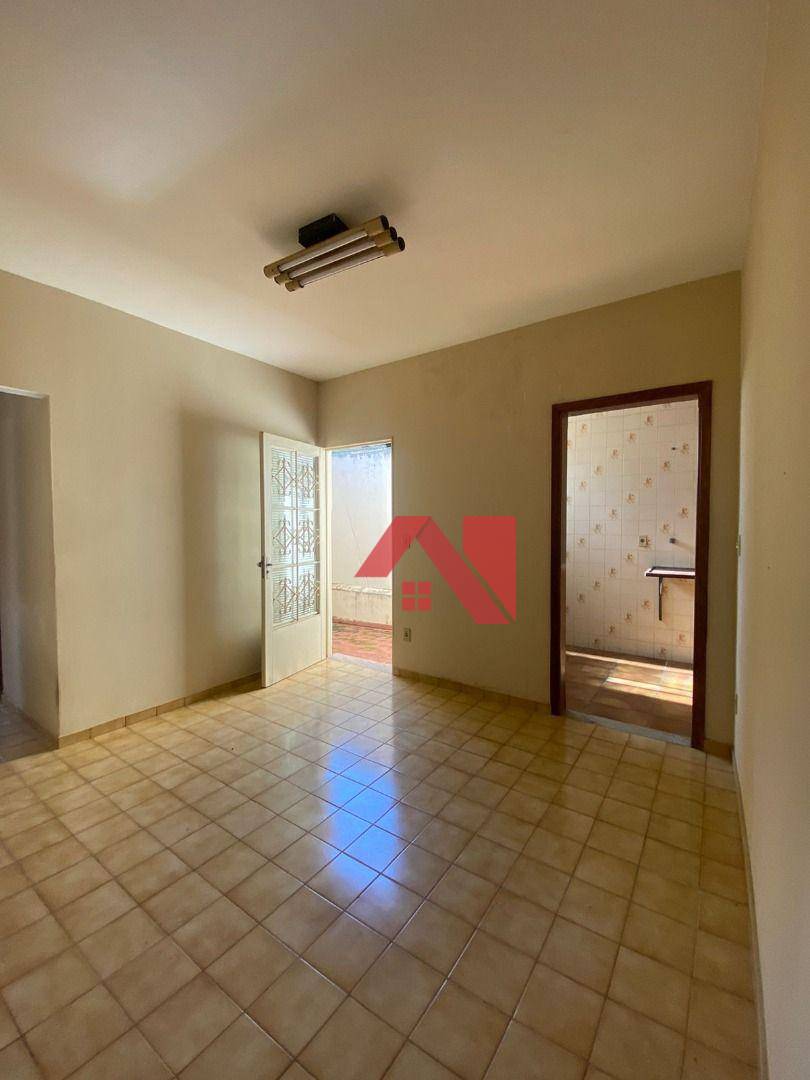 Casa à venda com 3 quartos, 116m² - Foto 10