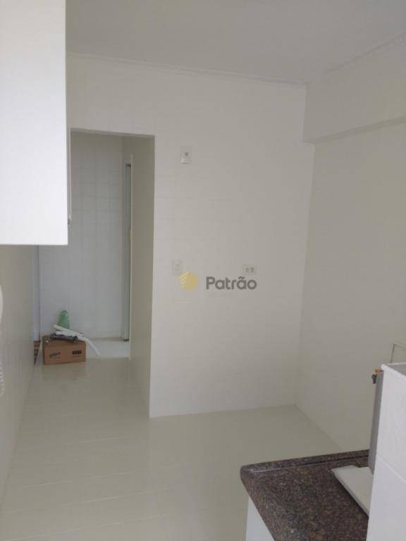 Apartamento à venda com 1 quarto, 48m² - Foto 13