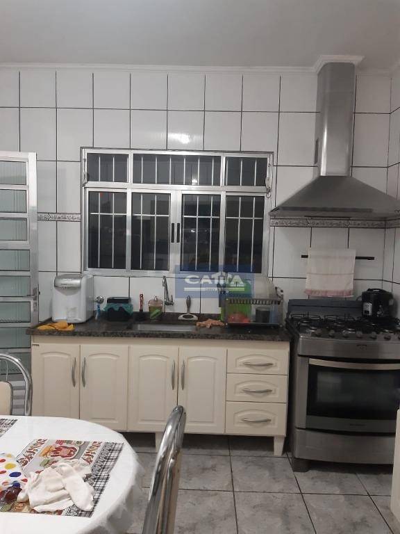 Sobrado à venda com 4 quartos, 250m² - Foto 3