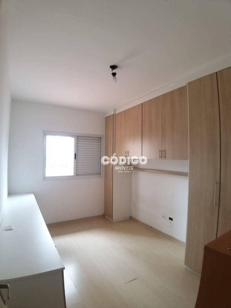 Casa para alugar com 3 quartos, 135m² - Foto 18