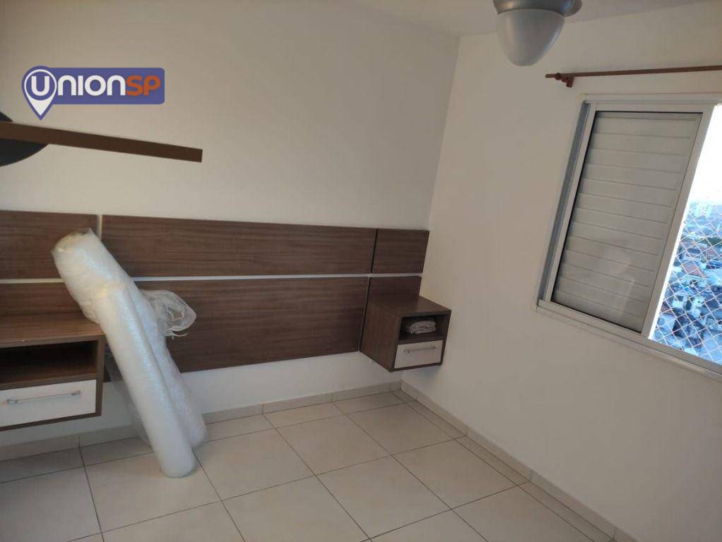 Apartamento à venda com 3 quartos, 63m² - Foto 7