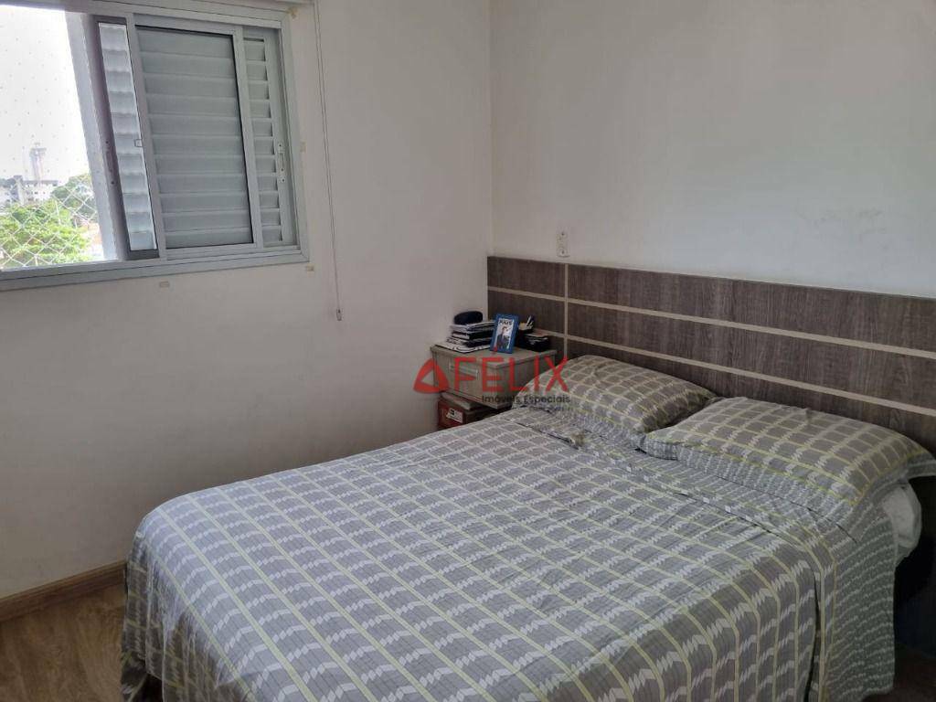 Apartamento à venda com 3 quartos, 82m² - Foto 9