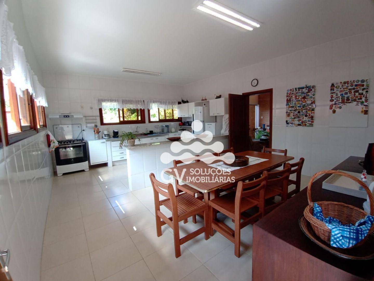 Casa de Condomínio à venda com 4 quartos, 450m² - Foto 10