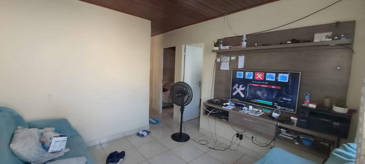 Casa à venda com 2 quartos, 90m² - Foto 13