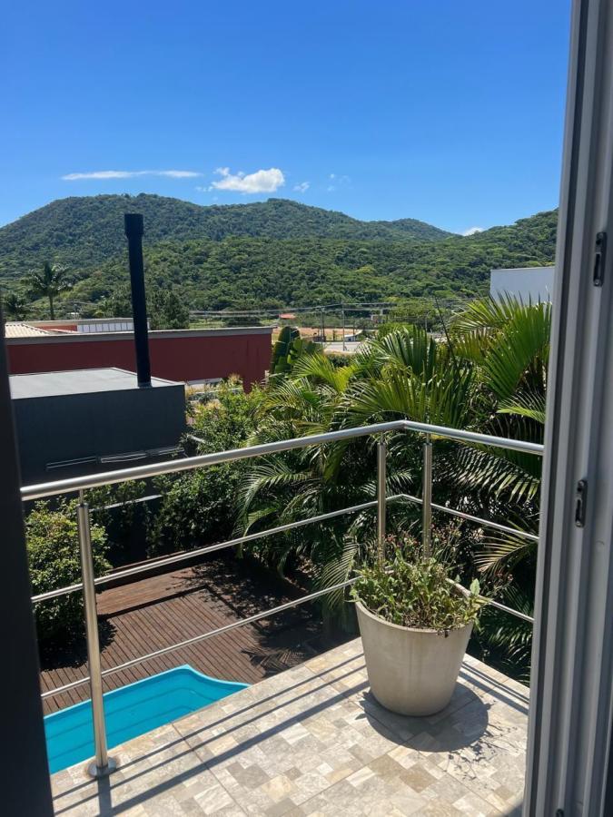 Casa de Condomínio para alugar com 3 quartos, 357m² - Foto 27