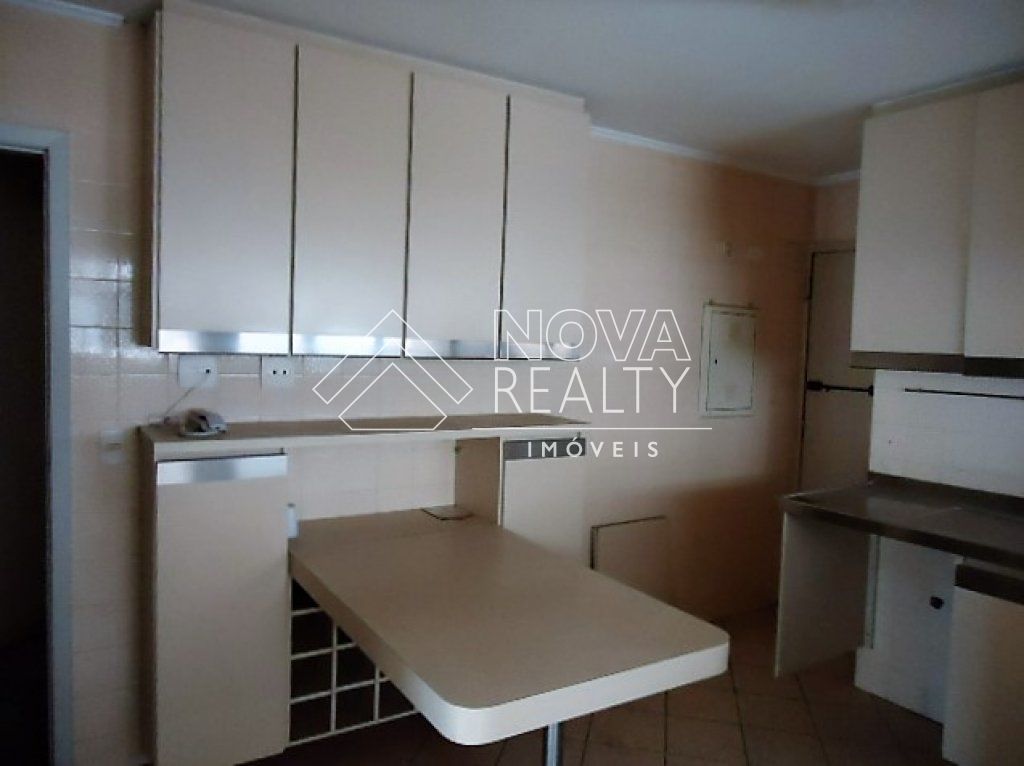 Apartamento à venda com 3 quartos, 158m² - Foto 21