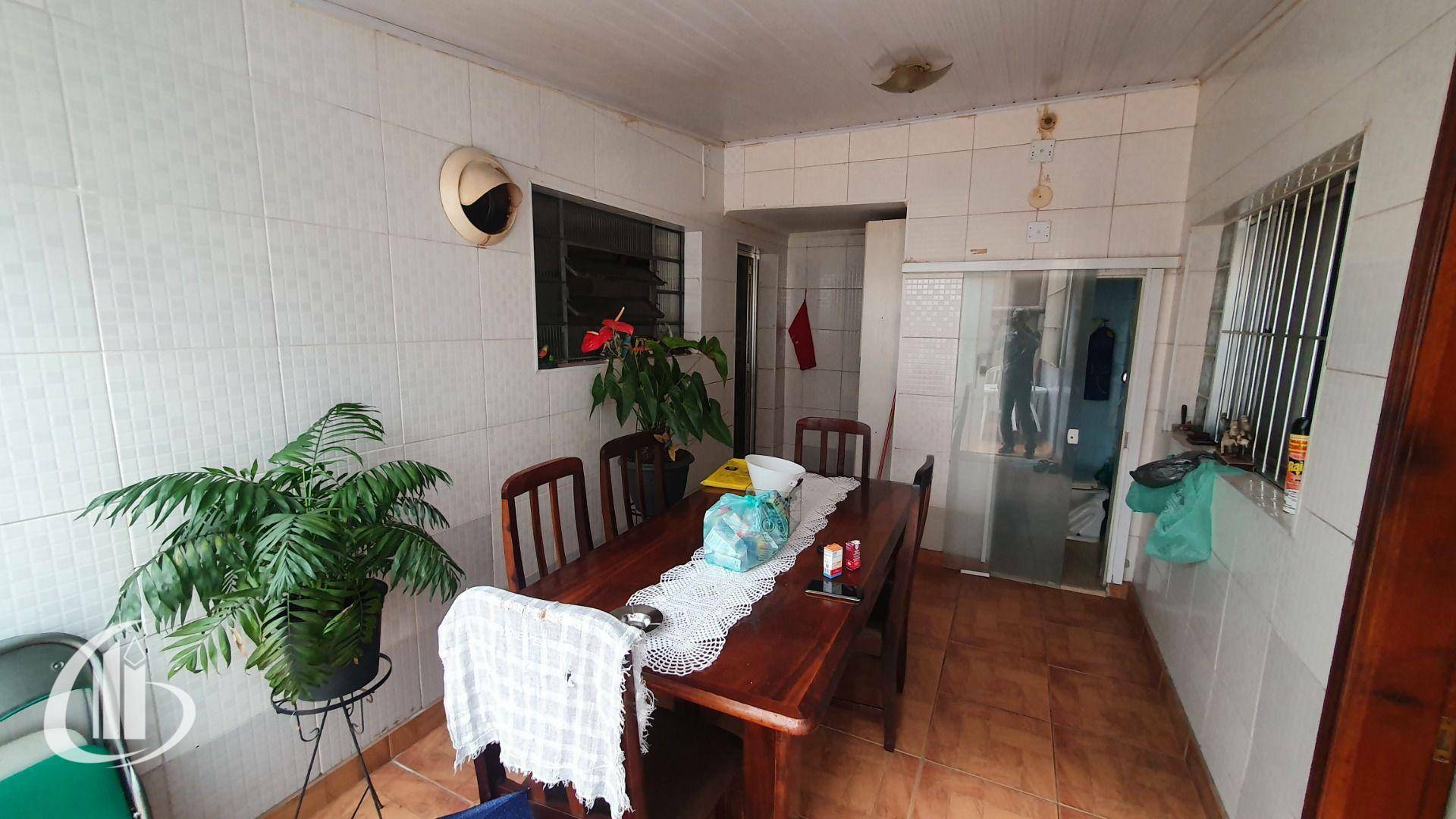 Sobrado à venda com 3 quartos, 130m² - Foto 4